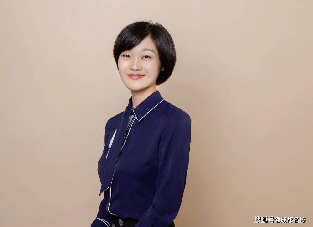 
全国一等奖！第九届全国初中语文教师教学基本功大赛 玉林中学卢书倩赢了！：beat365官网(图13)